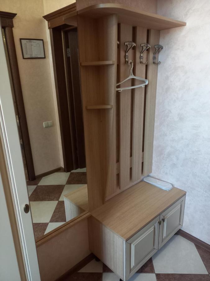 Гостиный Двор Надежда Hotel Khlibodarske Eksteriør billede